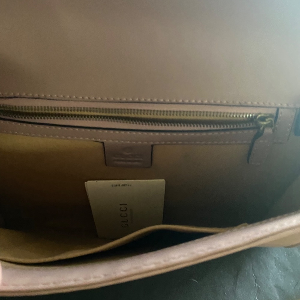 GUCCI Calfskin Matelasse GG Marmont Clutch Porcelain Rose - Picture 4 of 5